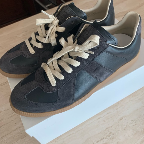 Black/ Brown low top Replica Sneaker - Picture 3 of 11